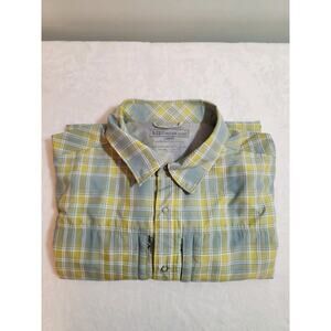 5.11 Tactical Fishing Shirt Mens Medium Green Plaid Short Sleeve Gorpcore